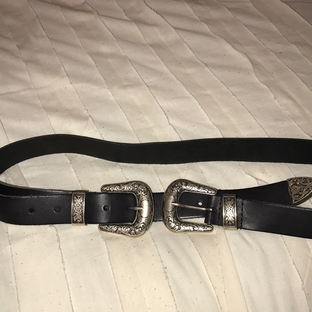 Leather belt